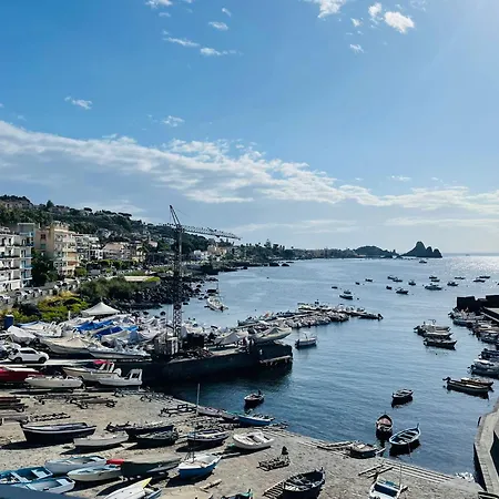 Porticciolo Sea View Aci Castello